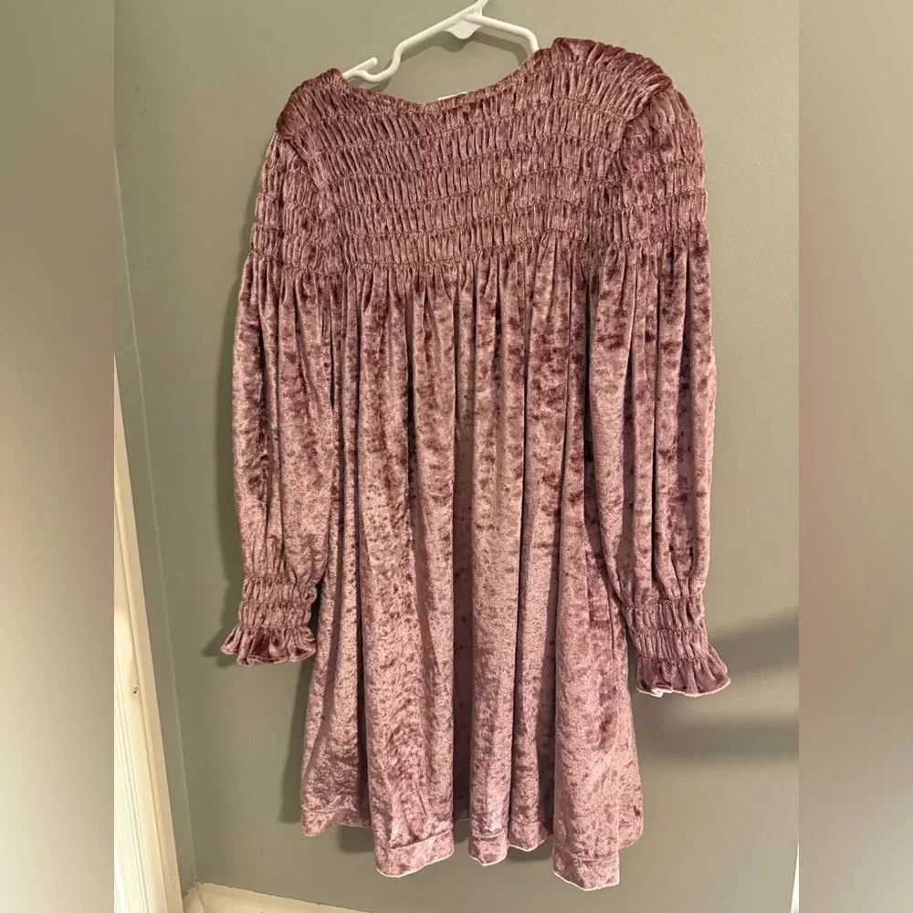 Pink long sleeve casual dress with smocked bodice and gathered cuffs 8